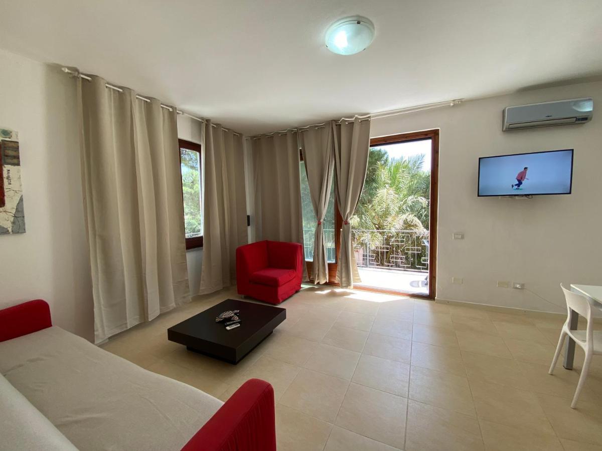 Sabrina Apartments ปอร์โตปีโน ภายนอก รูปภาพ